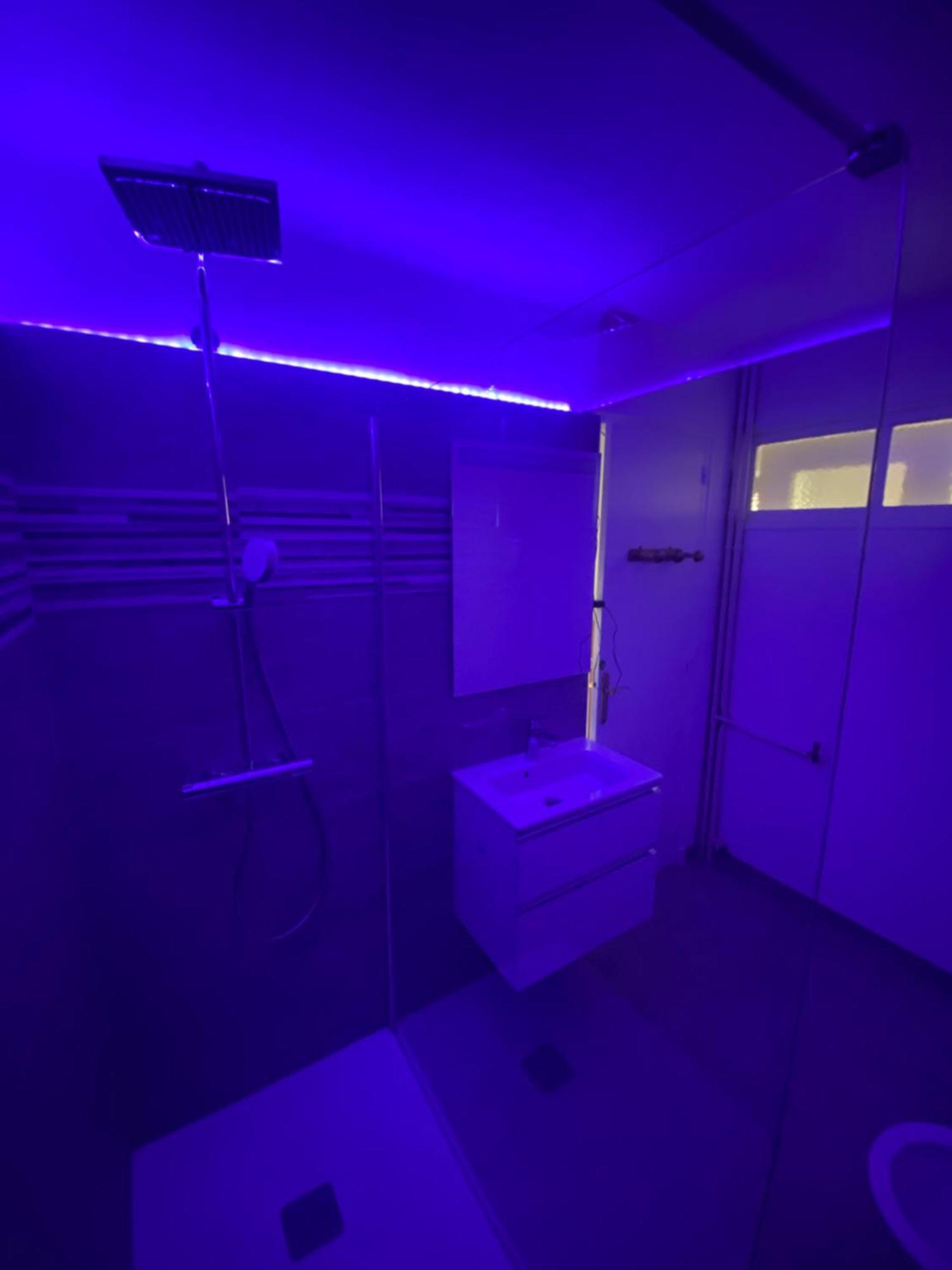- Valrose - Cosy & Chill Nice